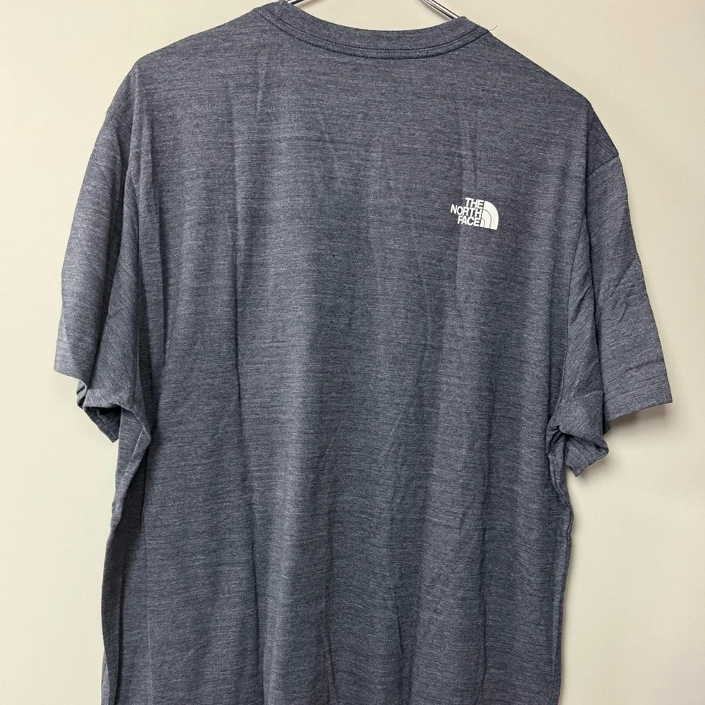 The North Face Slim Fit T-Shirt Bundle of 3 NWT Never Stop Exploring Tees XXL - Picture 4 of 10